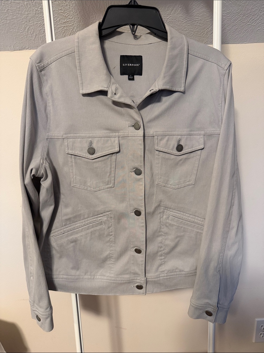 Liverpool stretch cotton blend jean jacket size large in greige